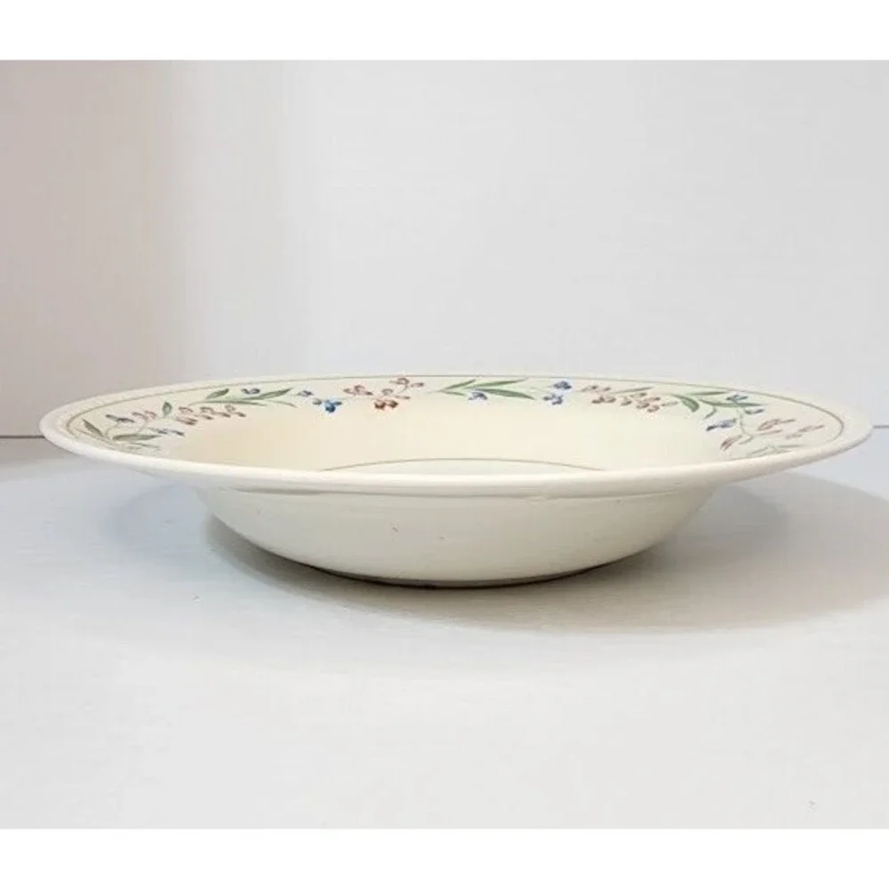 VTG Homer Laughlin Georgian Eggshell Wide Rim Soup Cereal‎ Round 8.25